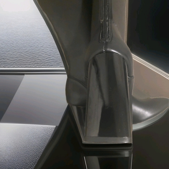 SOLD - Picture 5 of 5